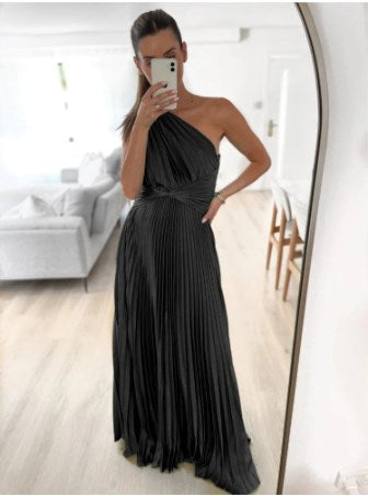 One Long Sleeve Pleated Backless Maxi Dresses