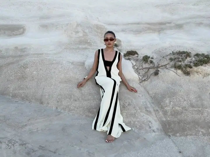 V-neck Sleeveless Loose Maxi Dresses