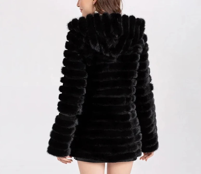 Knitted Natural Real Fur Mink Coats Hooded