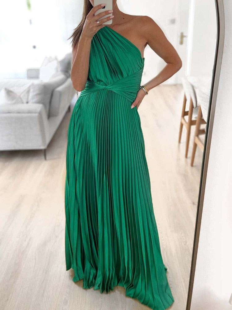 One Long Sleeve Pleated Backless Maxi Dresses