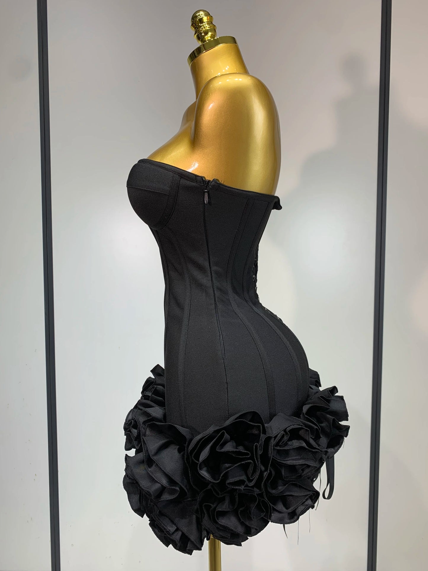 Strapless 3D Flowers Mini Dresses