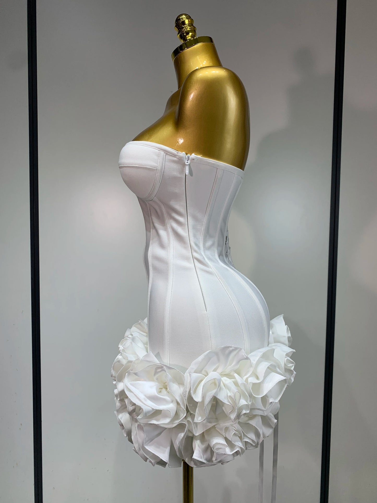 Strapless 3D Flowers Mini Dresses
