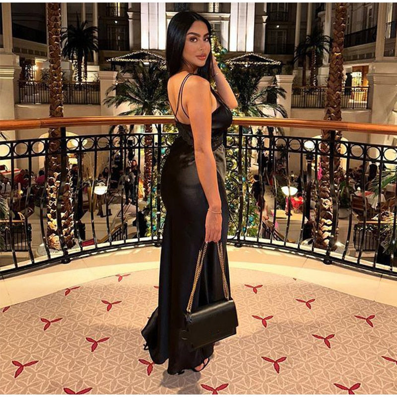 Lace Strap Deep V Sleeveless Maxi Dresses