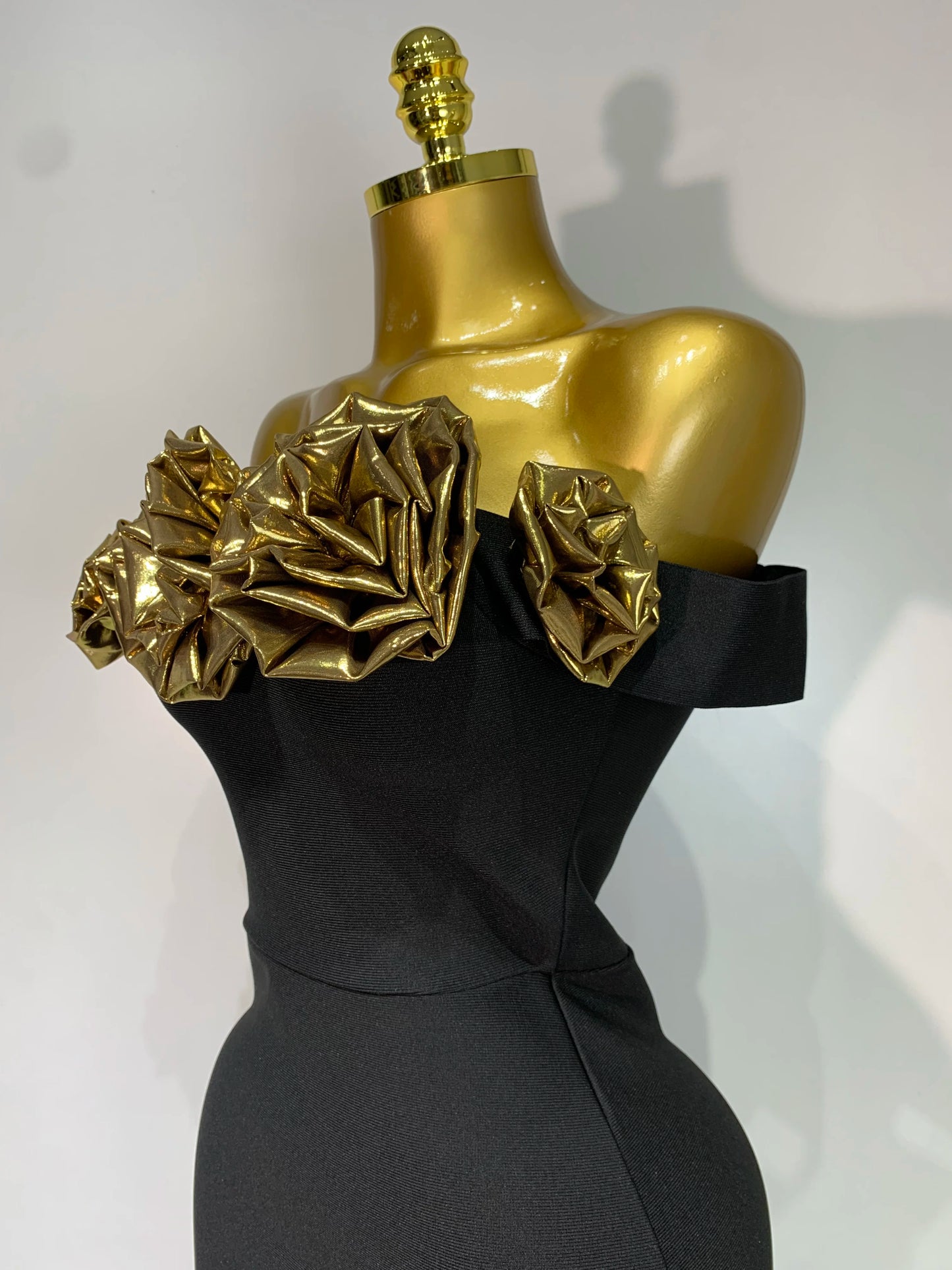 Gold 3D Flowers Sleeveless Long Dresses