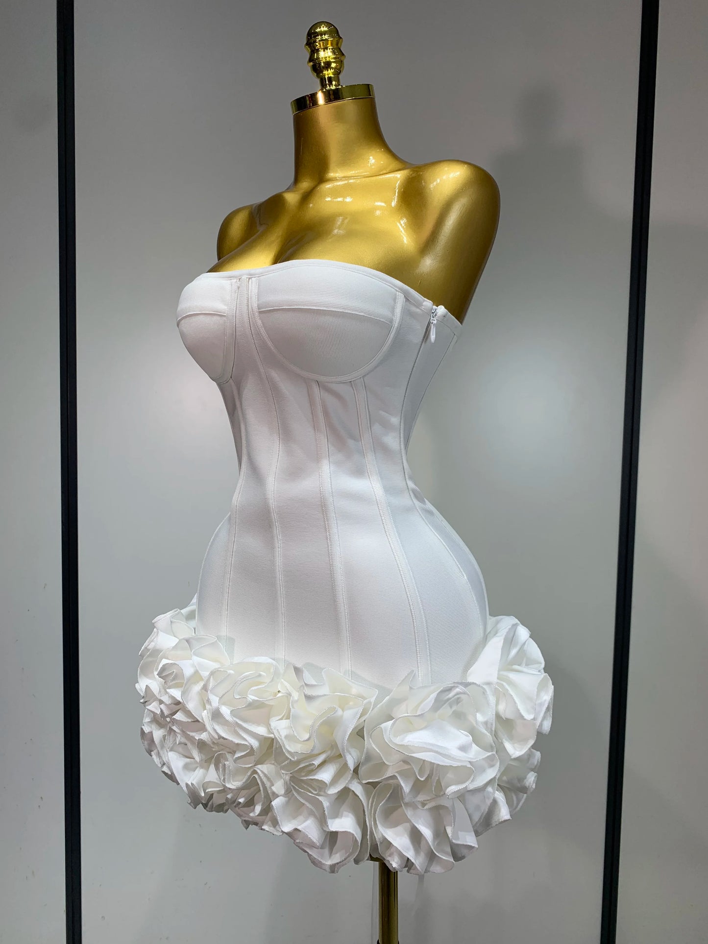 Strapless 3D Flowers Mini Dresses