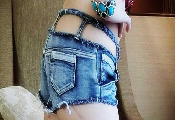 Belt Cut Booty Denim Shorts