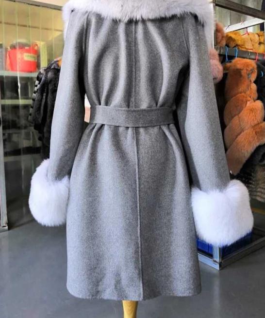 Natural Woolen With Thick Fox Fur Collar/Cuffs Coats