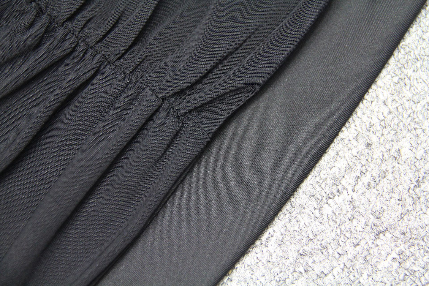 Mesh Puff Sleeve Strapless Pleated Bodycon Mini Dresses