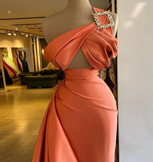 Satin One Shoulder Maxi Drape Mermaid Dresses