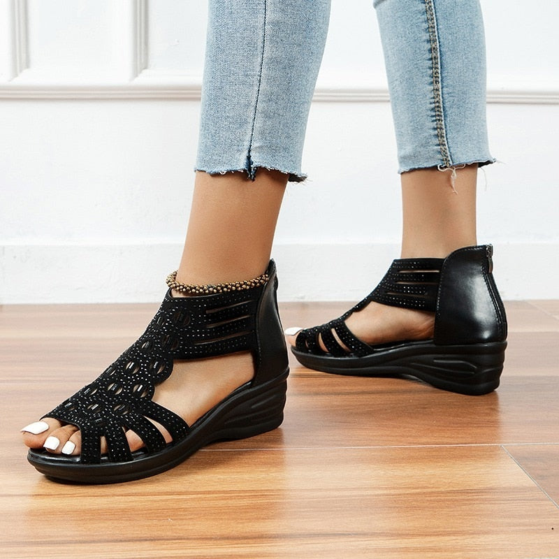 Roman Thred Low Wedge Sandals
