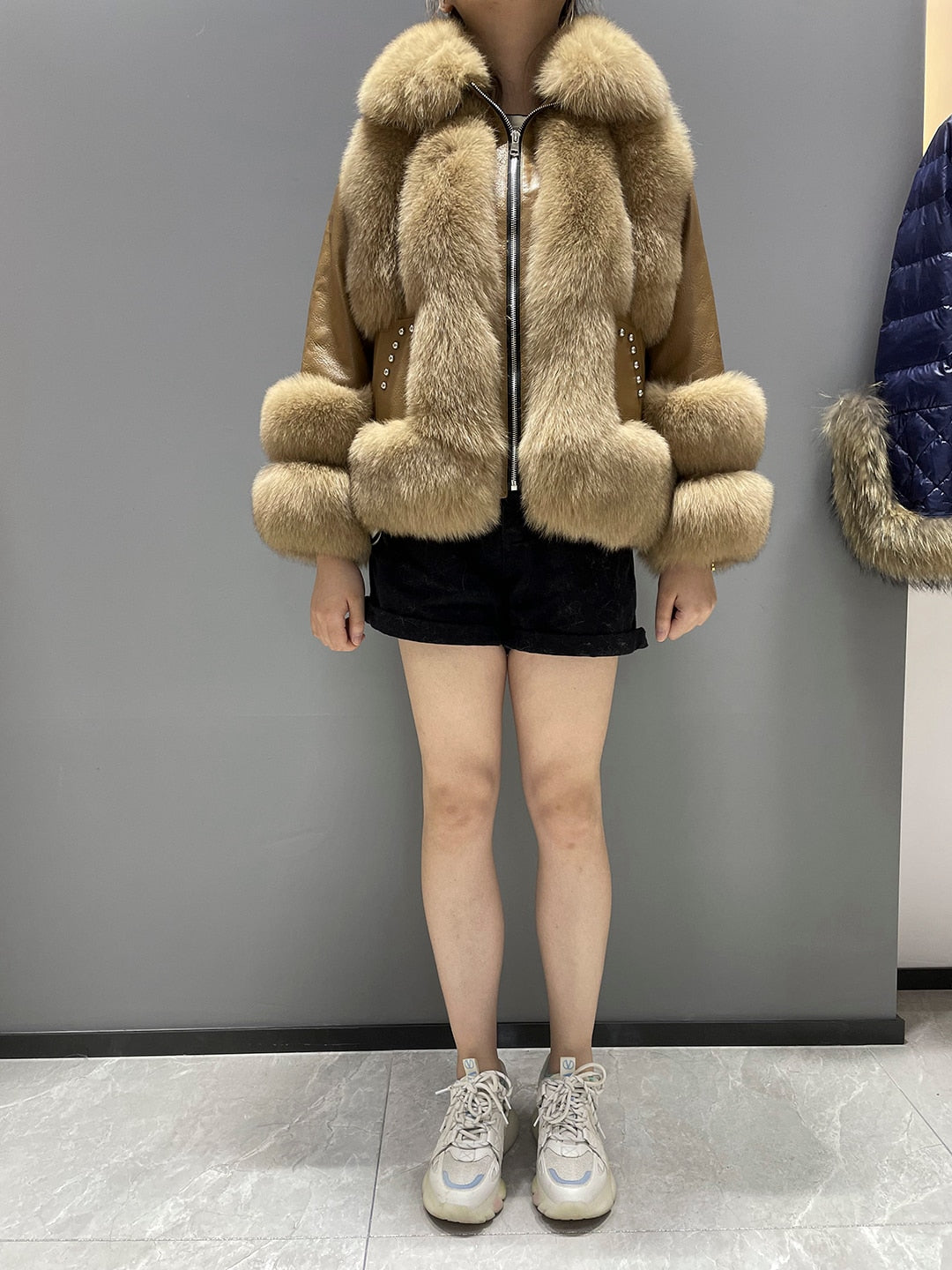 Genuine Leather Coats With Fluffy Real Fur Pattern