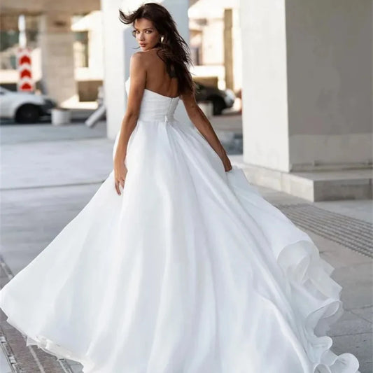 Sleeveless Backless Floor-Length Gowns