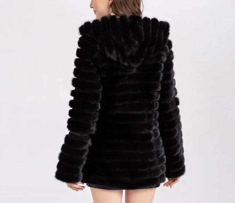 Knitted Natural Real Fur Mink Coats  Hooded