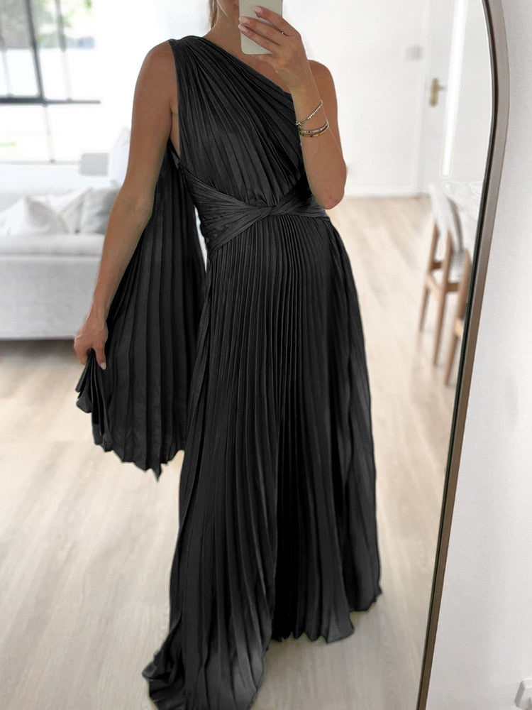 One Long Sleeve Pleated Backless Maxi Dresses