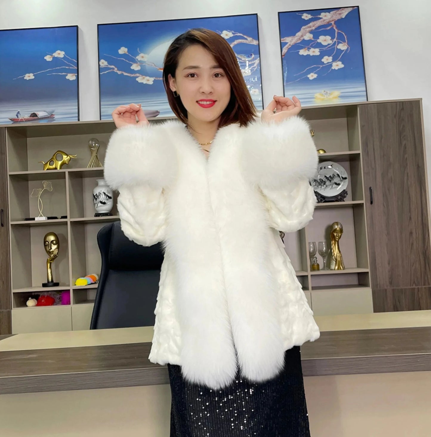 Real Mink Fur Coat Fox Fur Collar and Cuffs