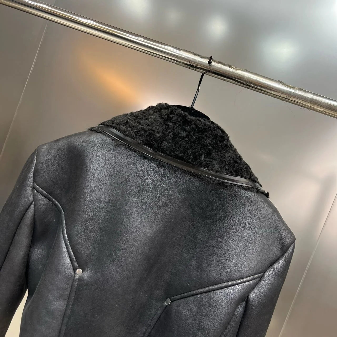 Crop PU Leather Jackets Faux Fur Liner