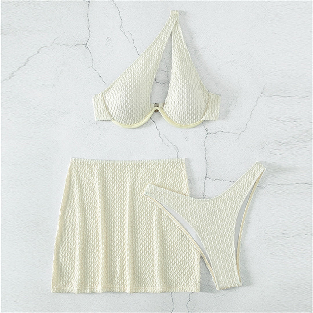 White Wrinkled Three-pieces Bikini Sets