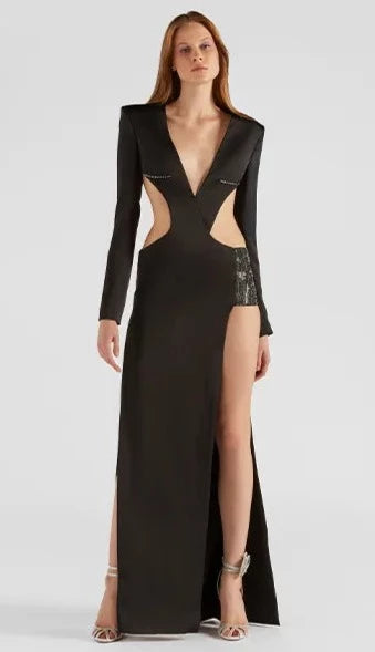 Black Hollow V & Ribs Long Sleeve Maxi Dress