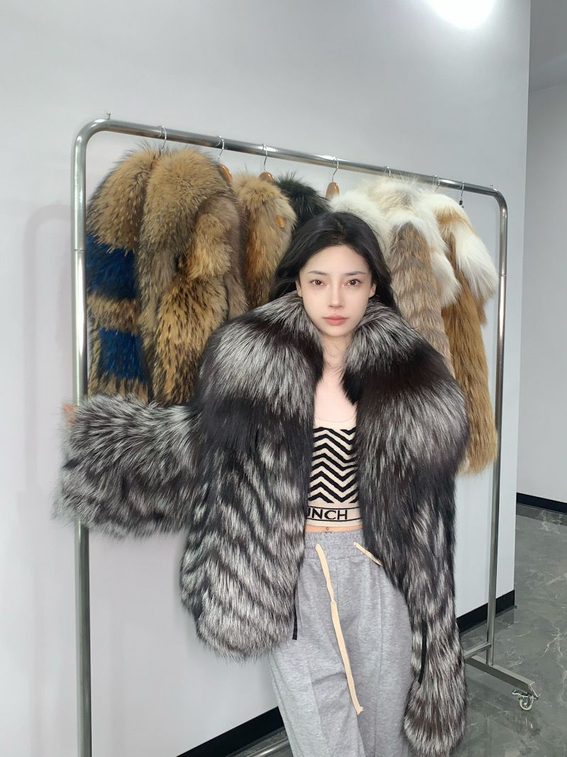 Dark Silver Big Collar Real Fur Coat