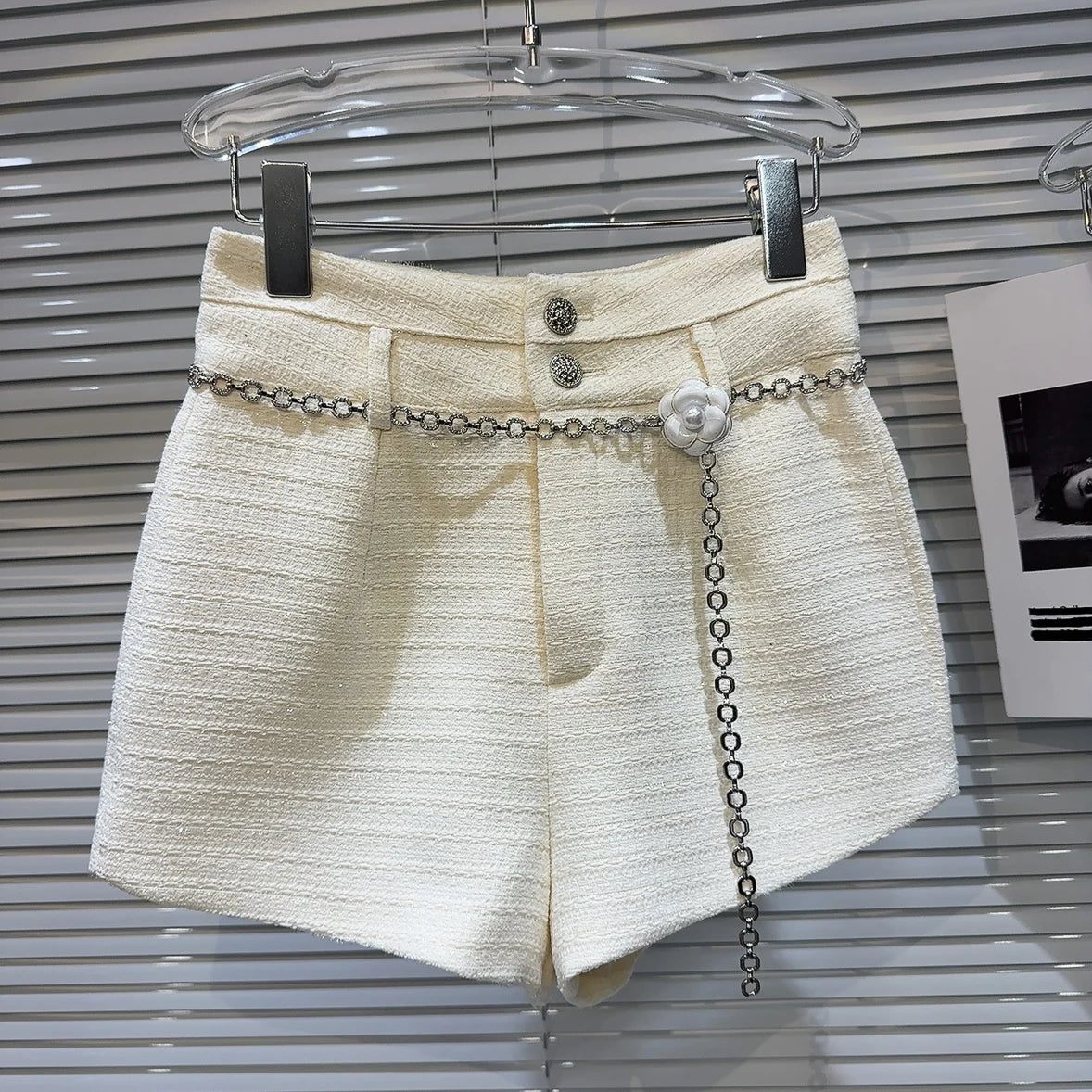 Pearl Flower Double Buttons Waist Chain Tweed Shorts