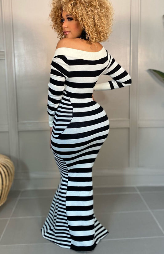 Striped V Long Sleeve Mermaid Maxi Dress