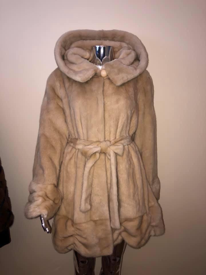 Real Mink Fur Coat With Big Hood Skirt Coats