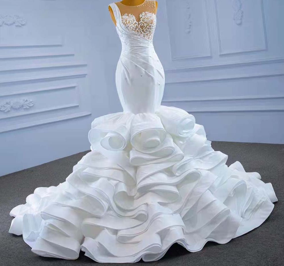 Whip Cream Ruffles Sleeveless Wedding Dresses