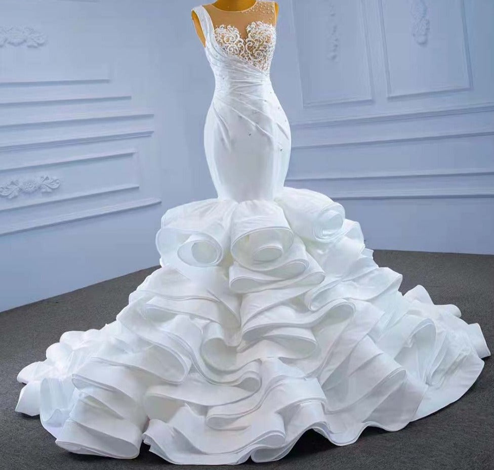 Whip Cream Ruffles Sleeveless Wedding Dresses