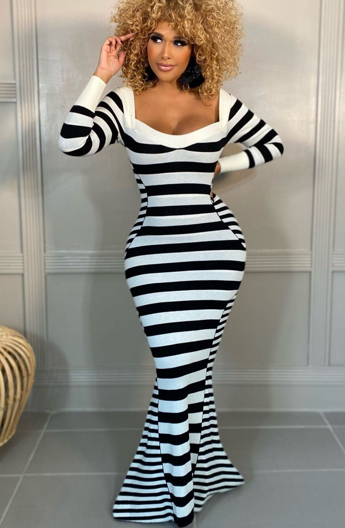 Striped V Long Sleeve Mermaid Maxi Dress