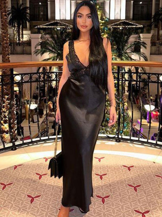 Lace Strap Deep V Sleeveless Maxi Dresses