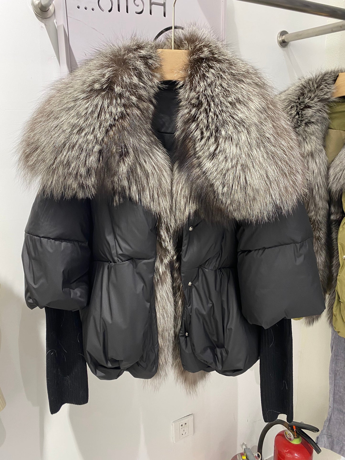 Goose Down Big Fur Collar Puffer Jackets