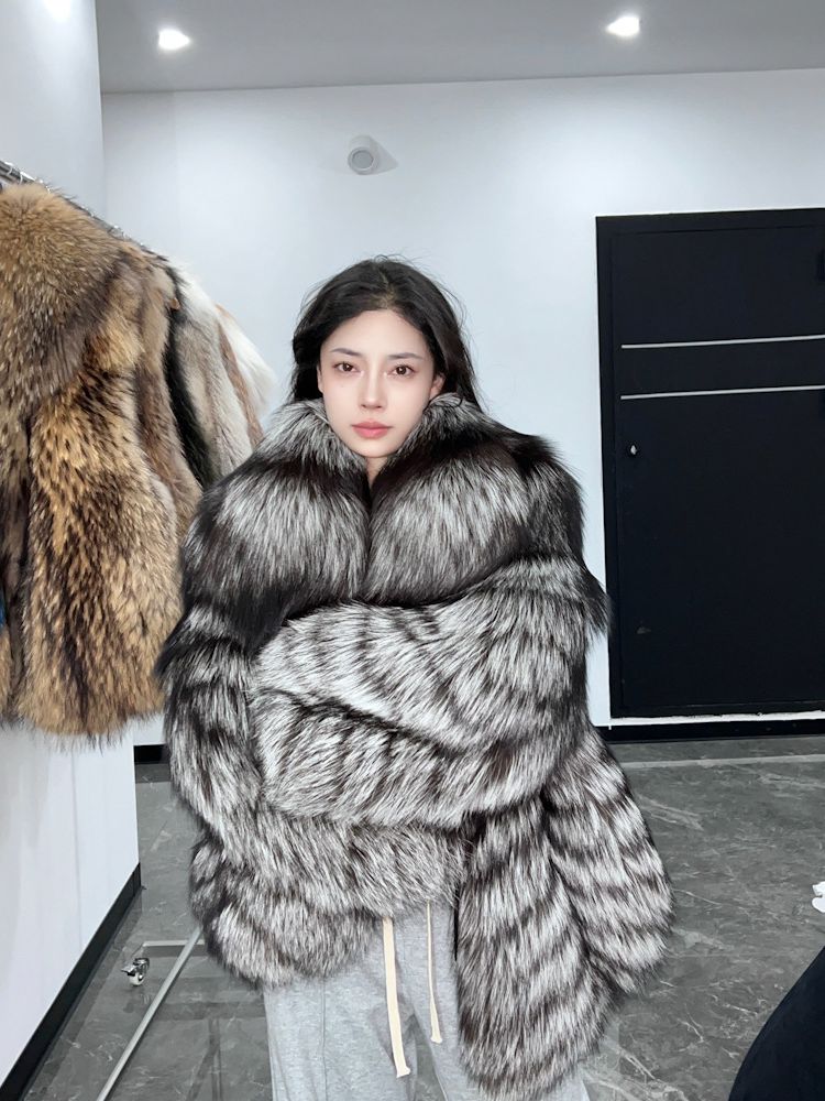 Dark Silver Big Collar Real Fur Coat