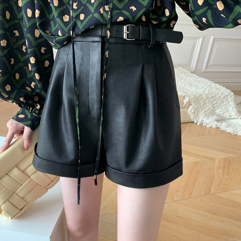 Genuine Leather Loose Shorts With Belt